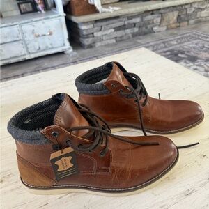 Crevo Brown Leather Lace-Up Men's Boots with Gray Knit Collar